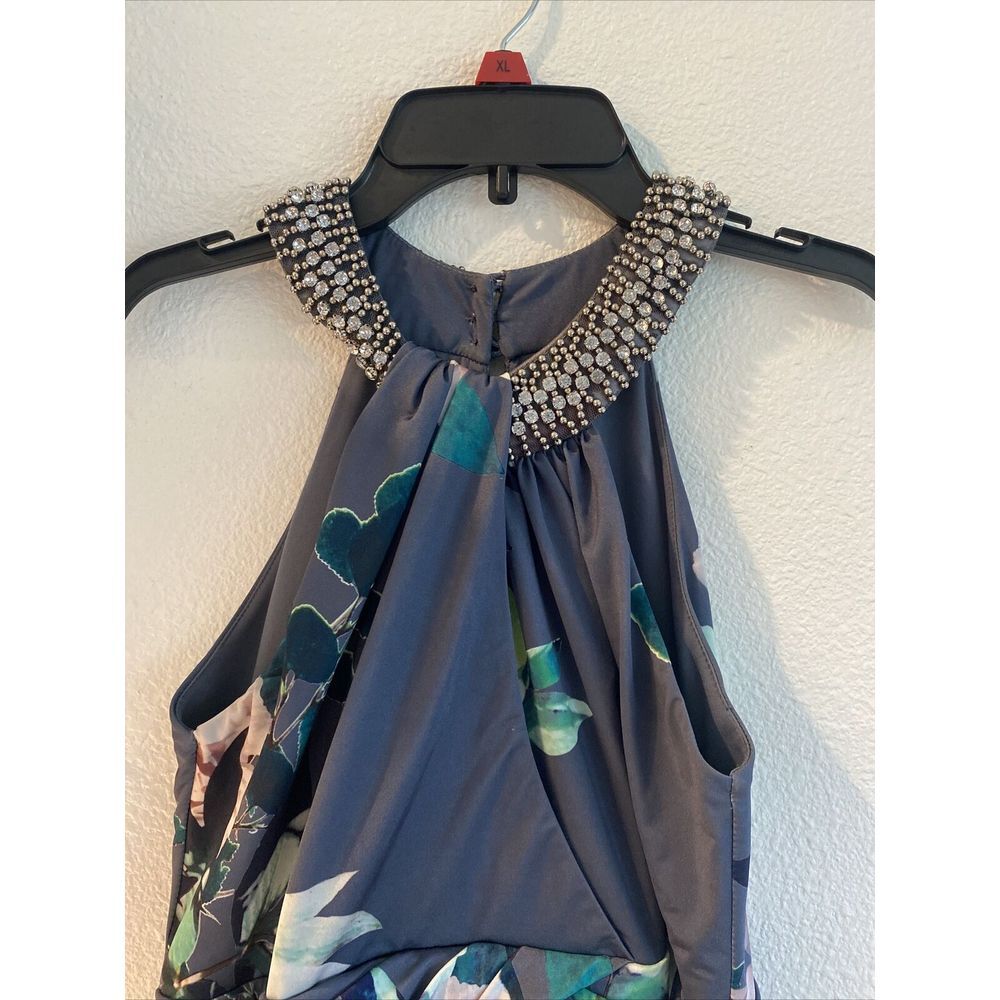 Women's Debut Gray Floral Neck Cross Rhinestone Dress Sz 6 US Or 10 London‎ - Picture 3 of 14